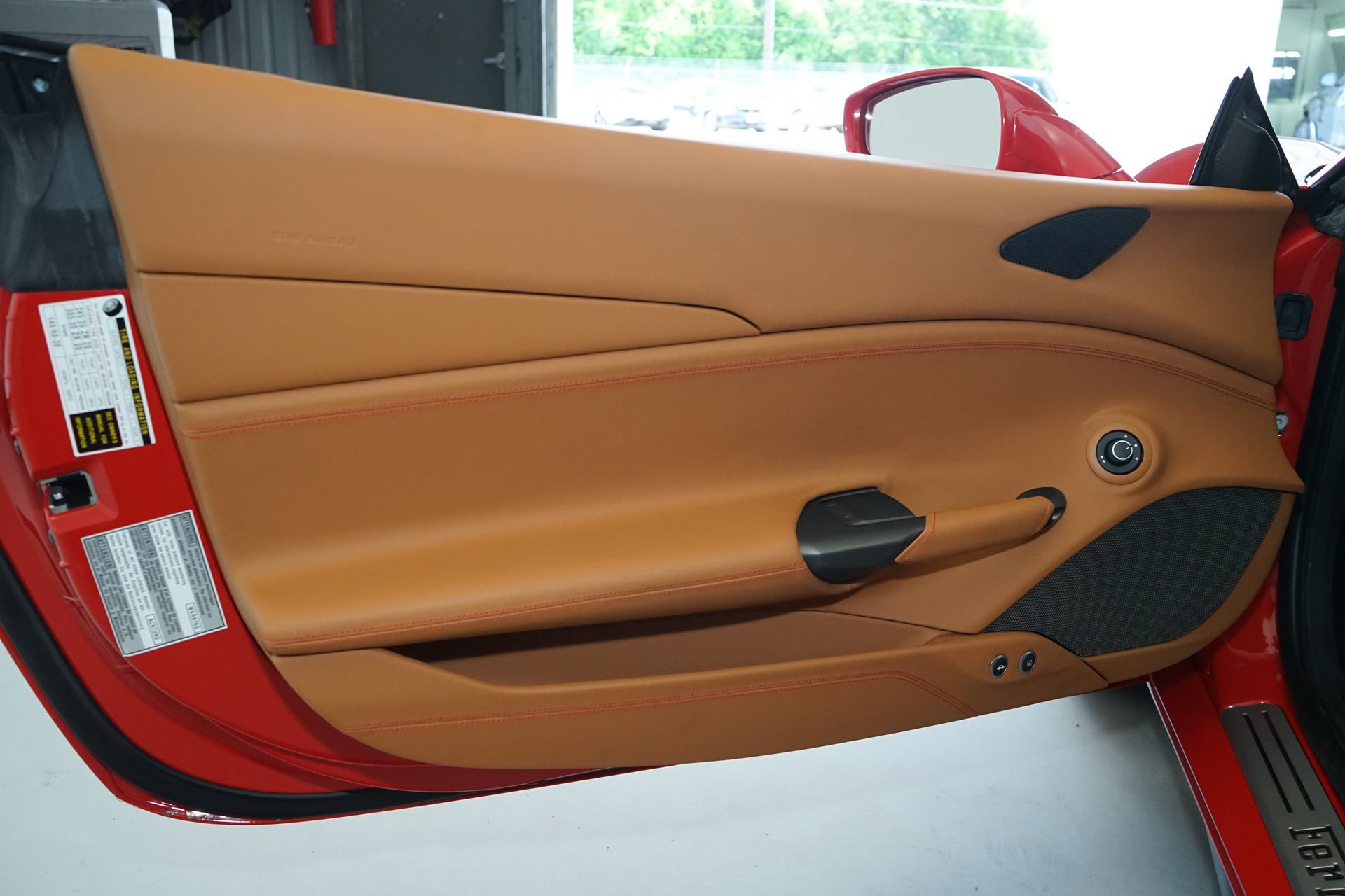 Used 2019 Ferrari 488 GTB RWD image 17