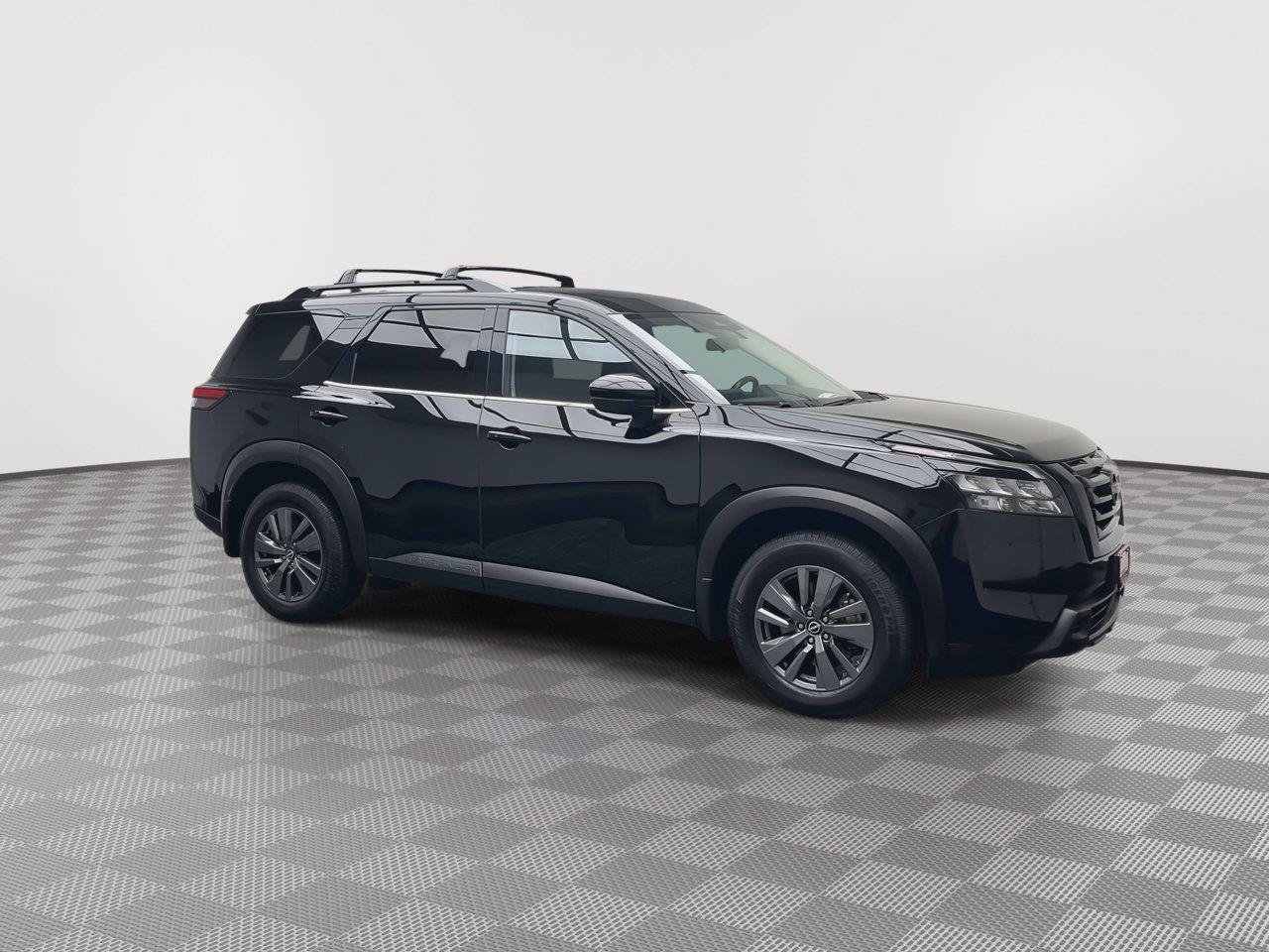 Used 2024 Nissan Pathfinder SV w/ Black Appearance Package AWD/4WD image 37