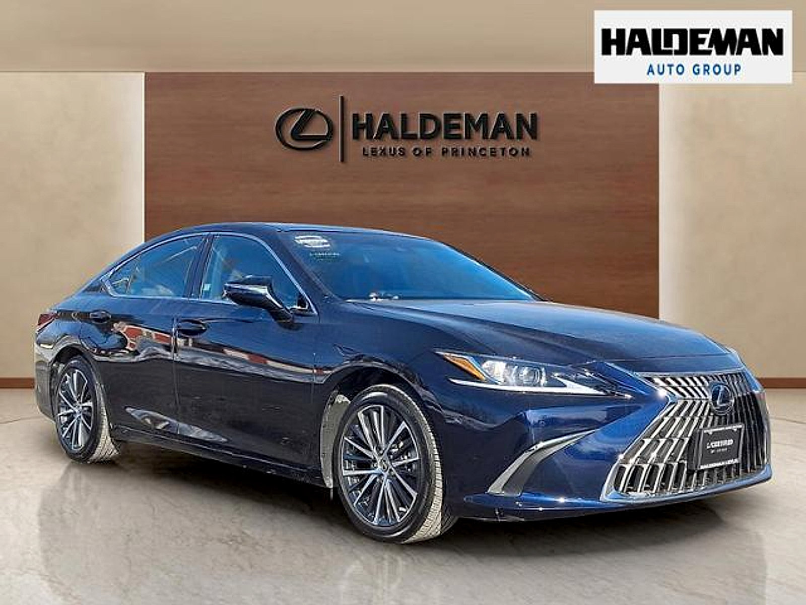 Used 2022 Lexus ES 350 w/ Premium Package