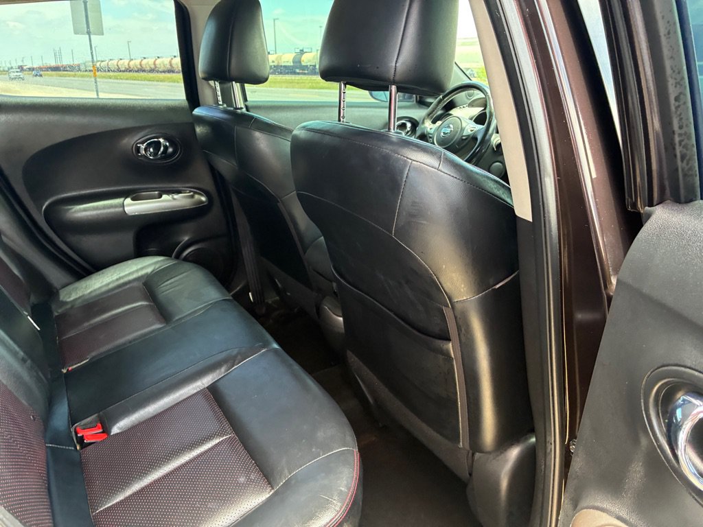 Used 2014 Nissan Juke SL FWD image 19