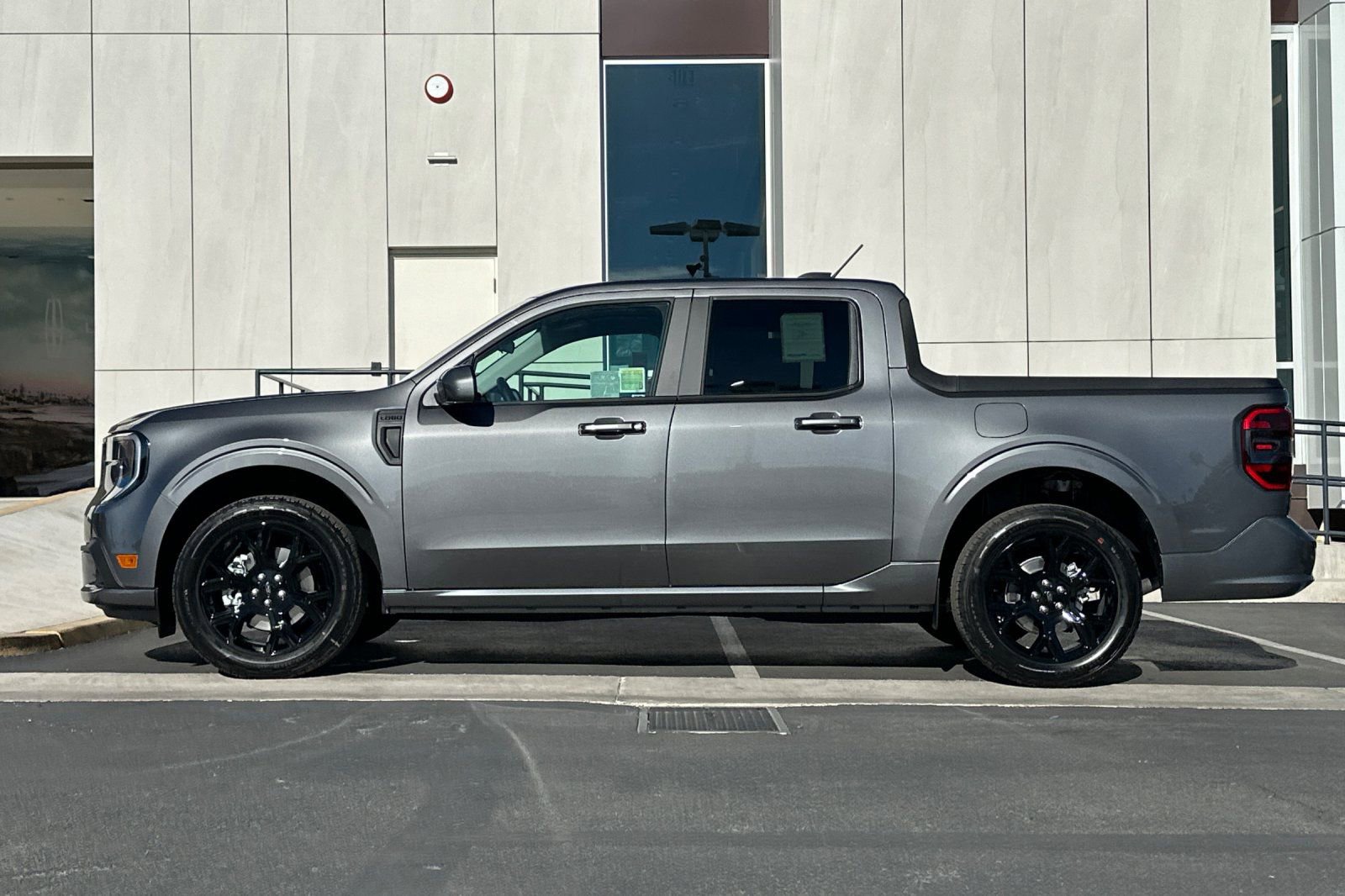 New 2026 Ford Maverick Lobo image 6