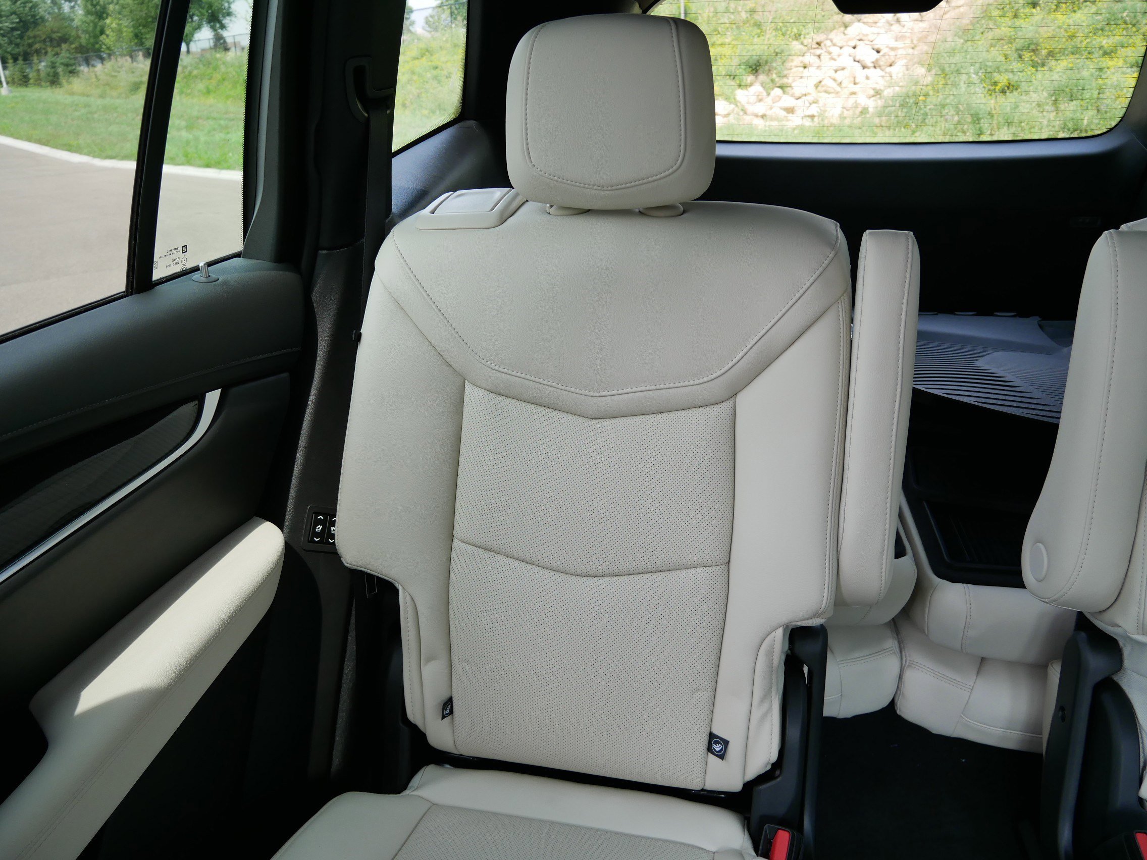 New 2025 Cadillac XT6 Sport w/ Technology Package image 10