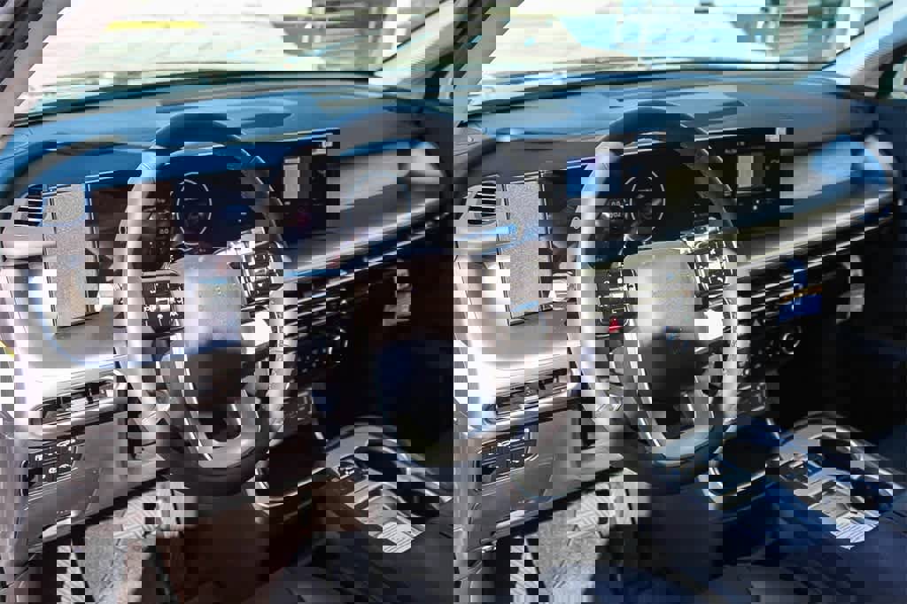 New 2026 Hyundai Ioniq 9 SEL w/ Tow & Go Package image 19