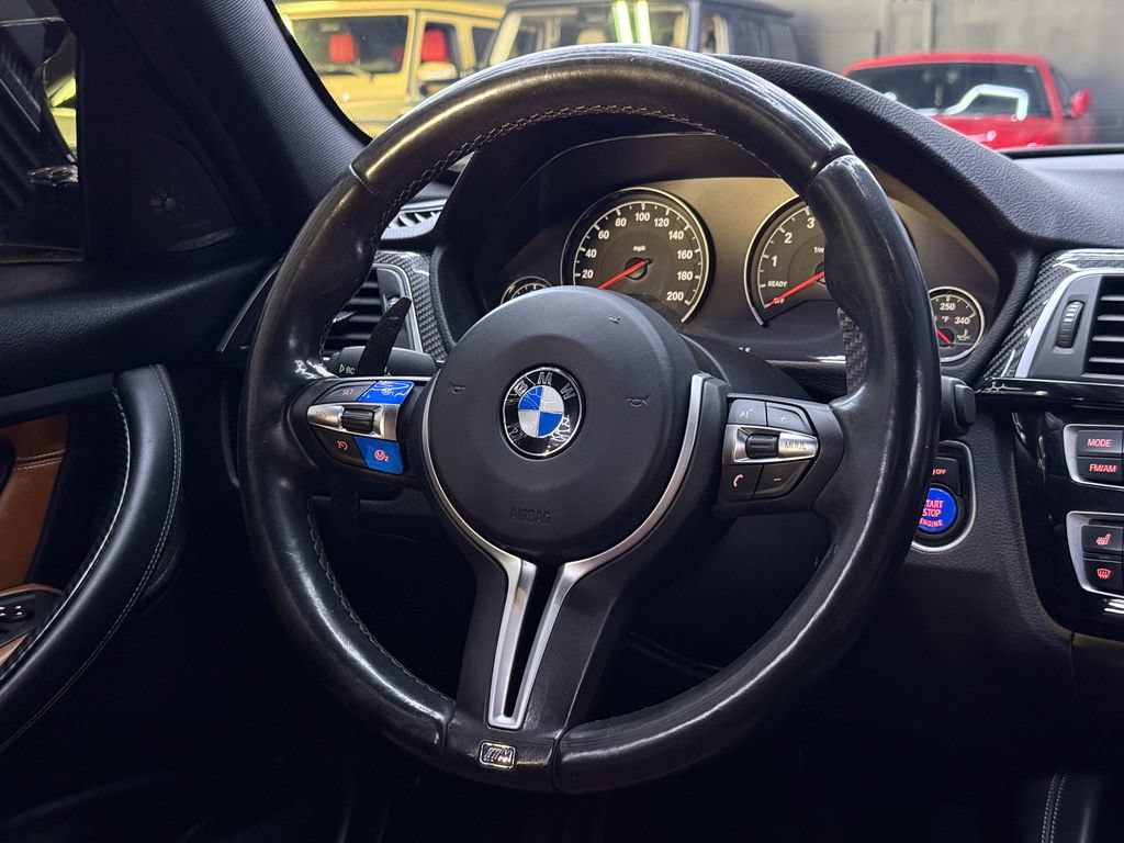 Used 2016 BMW M3 RWD image 21
