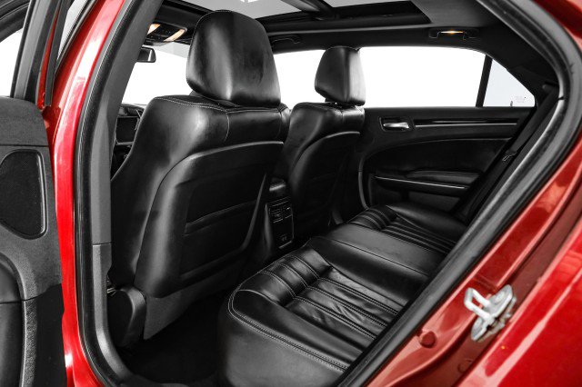 Used 2022 Chrysler 300 S image 37