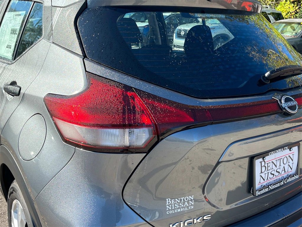 New 2025 Nissan Kicks Play S image 12