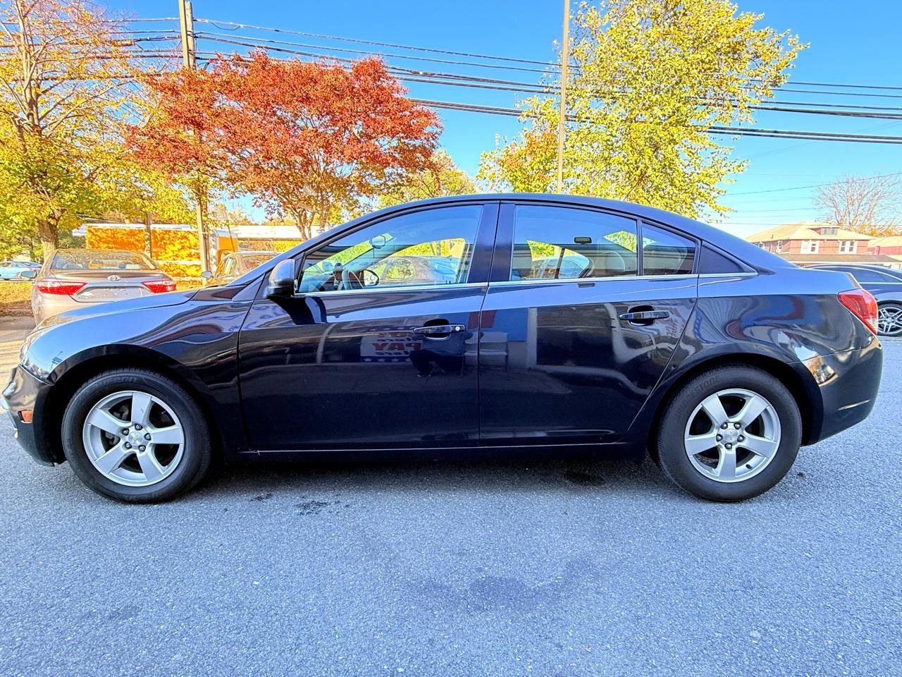 Used 2016 Chevrolet Cruze LT image 6