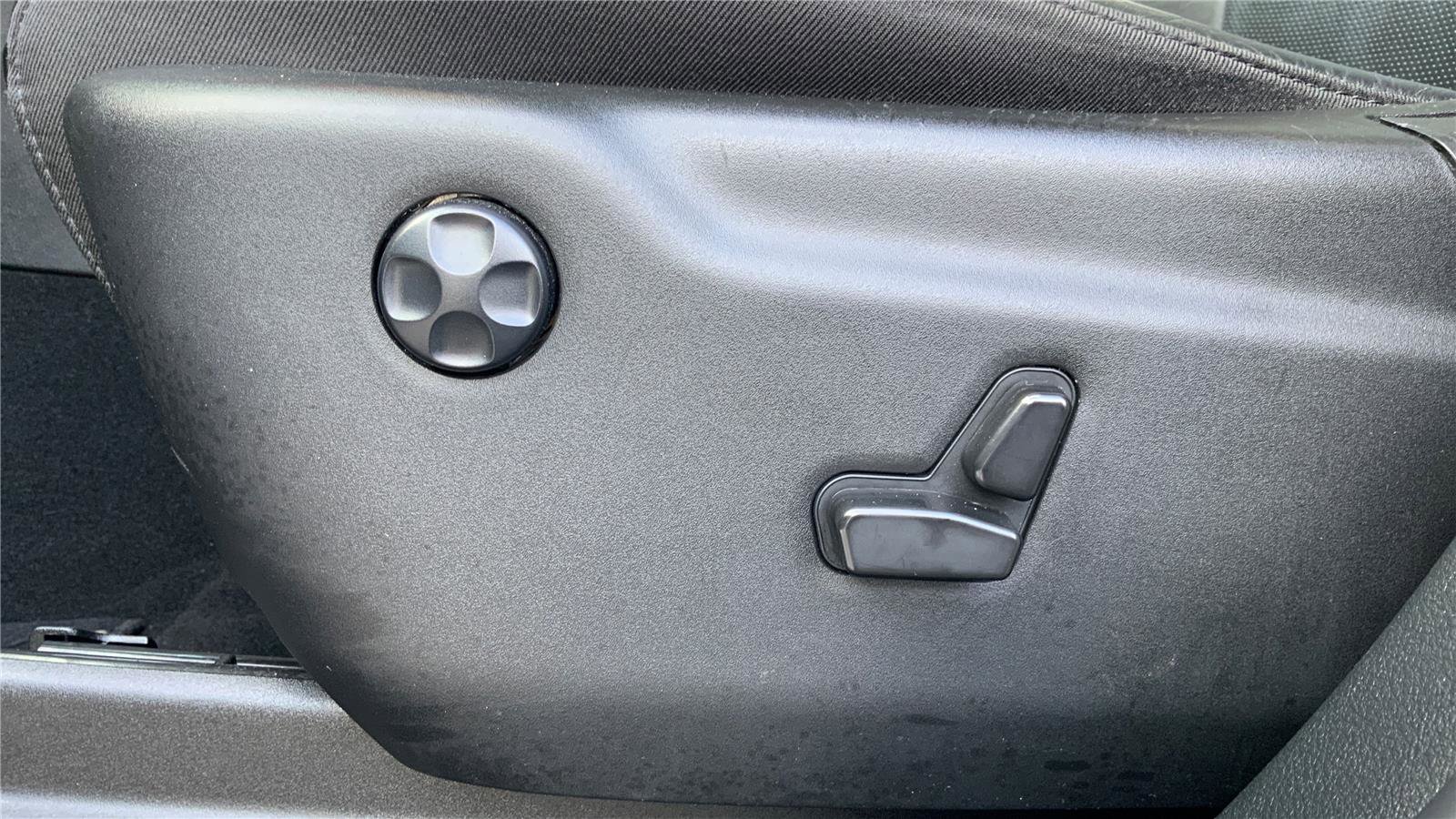 Used 2024 Dodge Durango GT AWD/4WD image 19