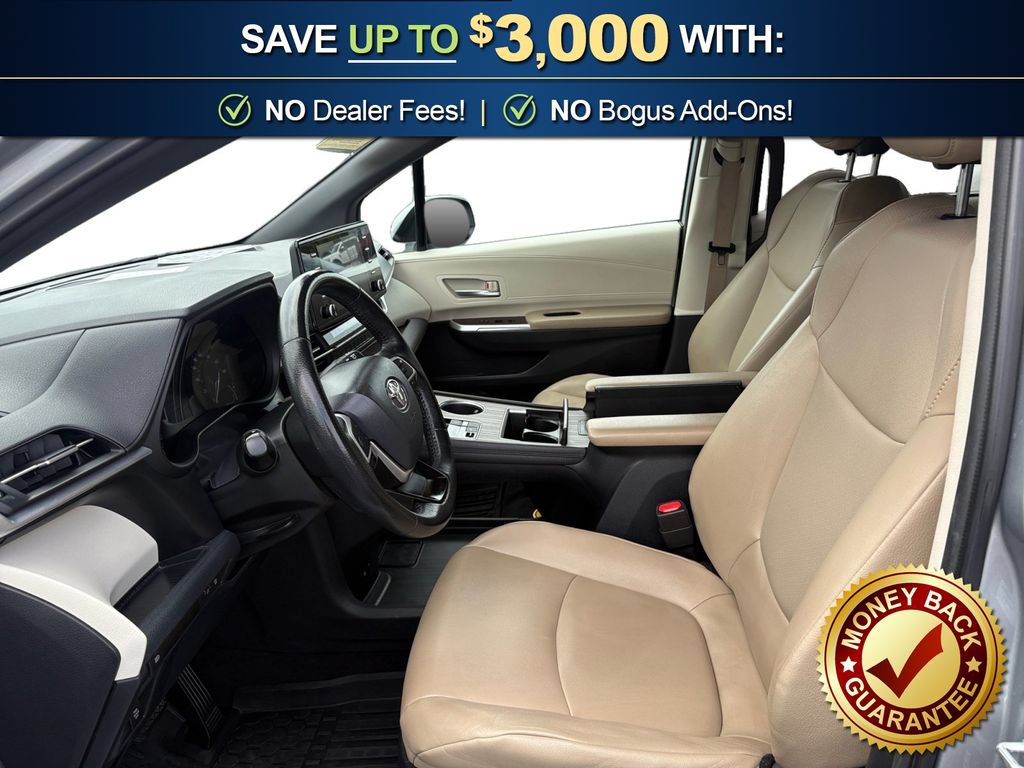 Used 2021 Toyota Sienna XLE FWD image 14
