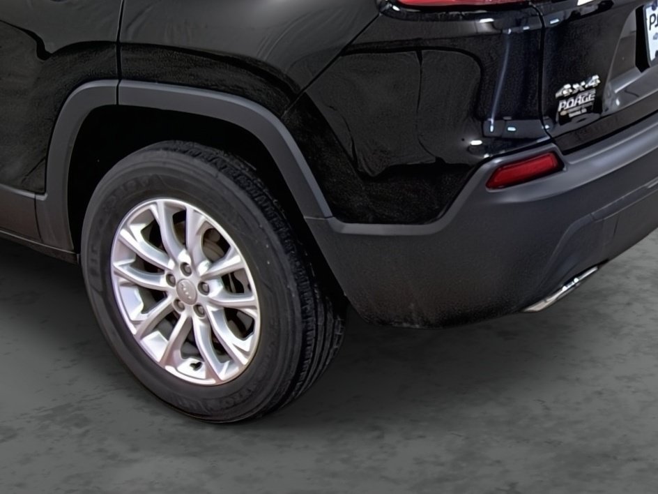 Used 2022 Jeep Cherokee Latitude Lux AWD/4WD image 9