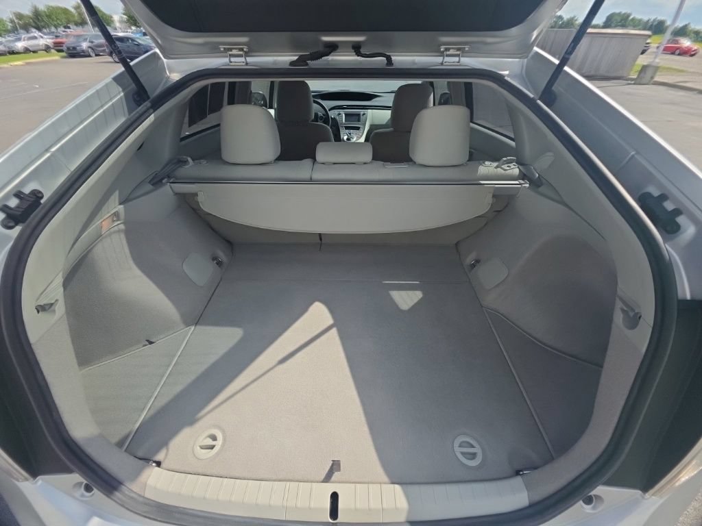 Used 2015 Toyota Prius Three FWD image 29