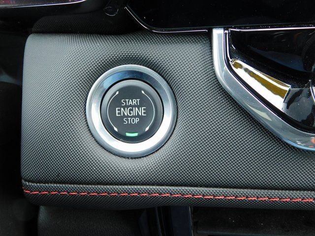 Used 2024 Chevrolet Colorado Z71 w/ Z71 Convenience Package 2 image 32