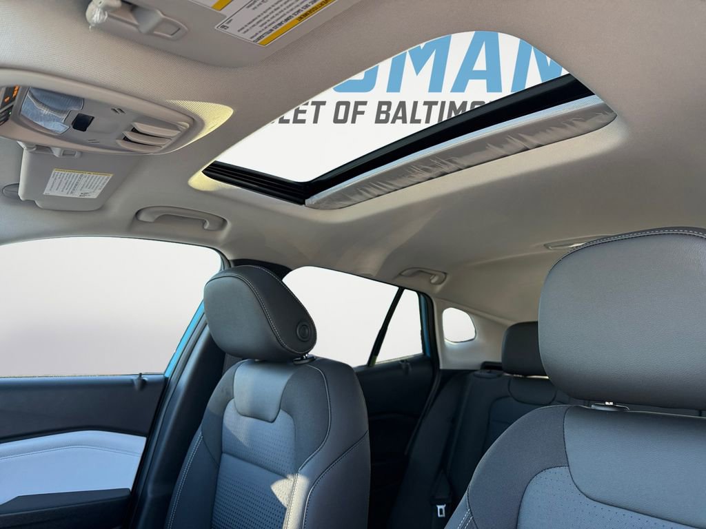 New 2026 Chevrolet Trax LT w/ Sunroof Package image 19