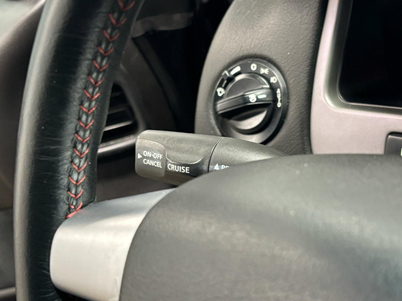 Used 2004 Pontiac GTO image 32