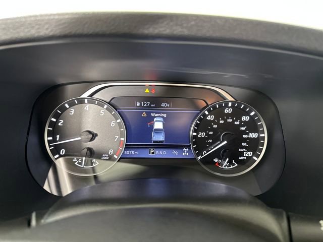 Used 2024 Nissan Frontier SV image 17