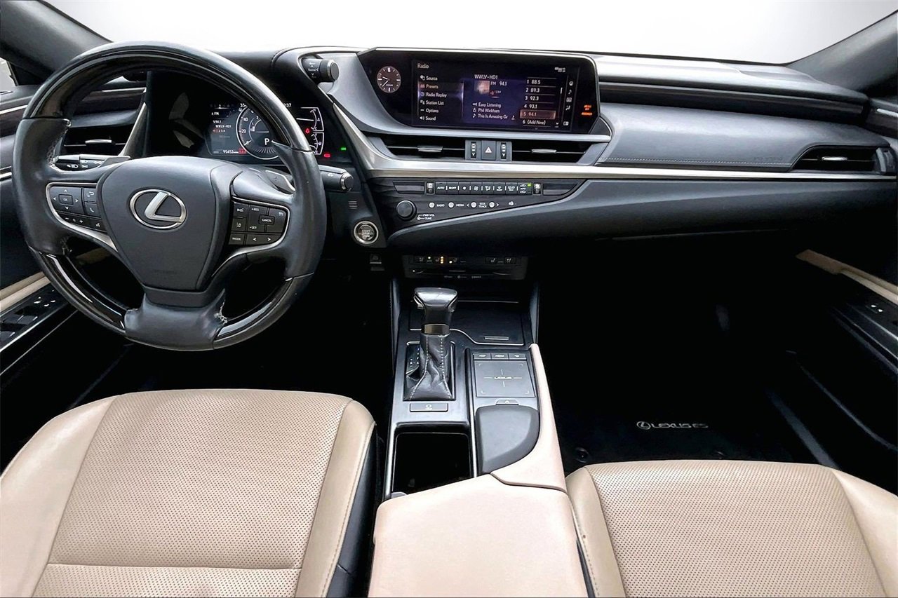 Used 2019 Lexus ES 350 w/ Premium Package image 15