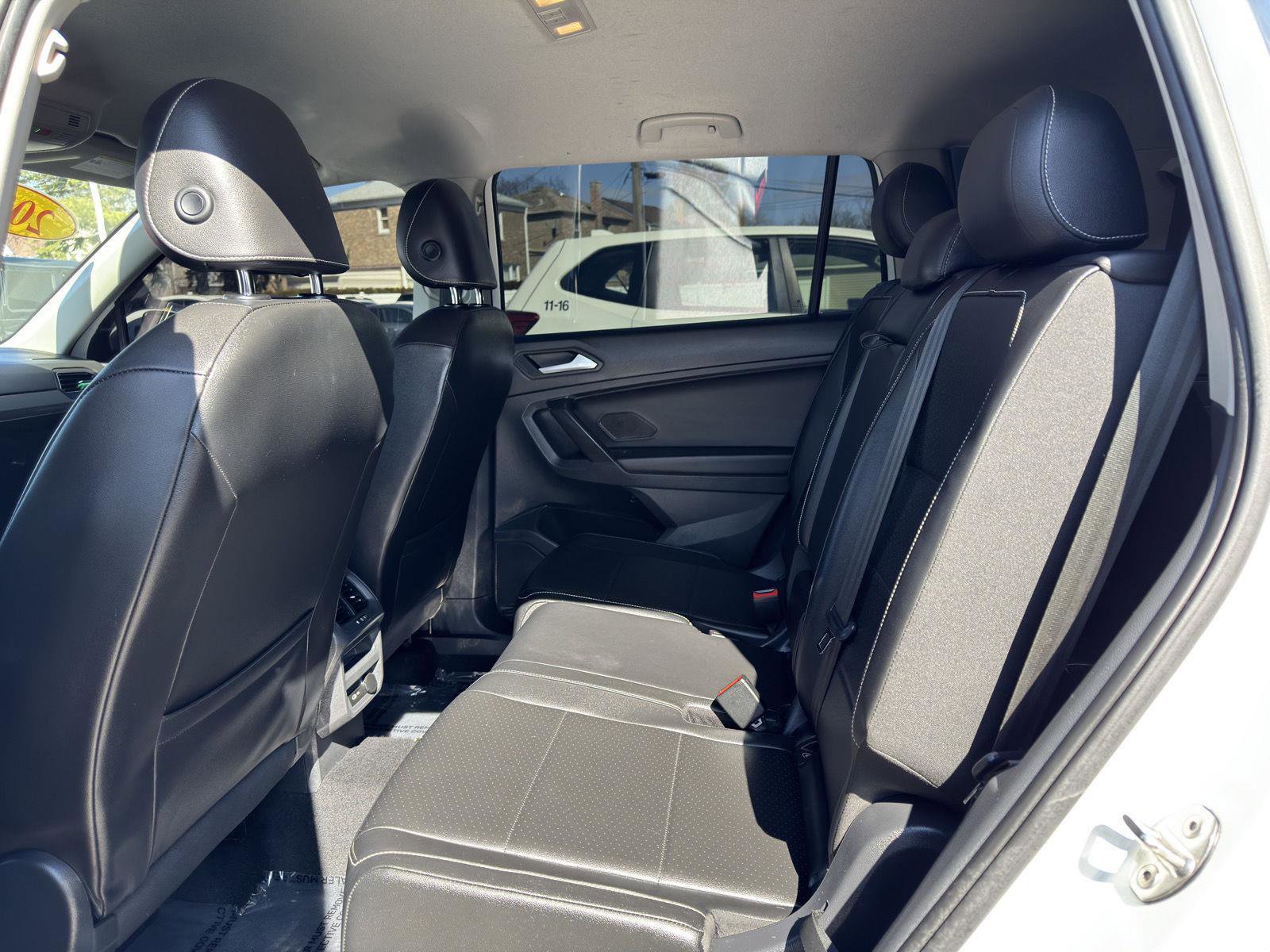 Used 2021 Volkswagen Tiguan SE FWD image 25