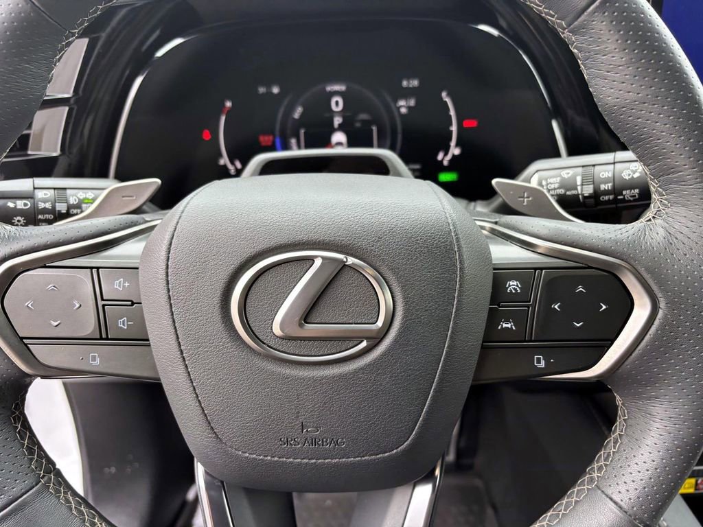 Used 2024 Lexus RX 500h F Sport image 16