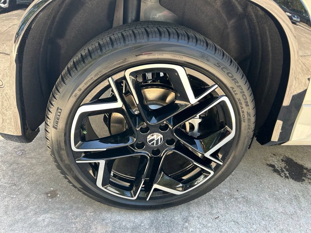 New 2026 Volkswagen Tiguan SEL R-Line AWD/4WD image 27