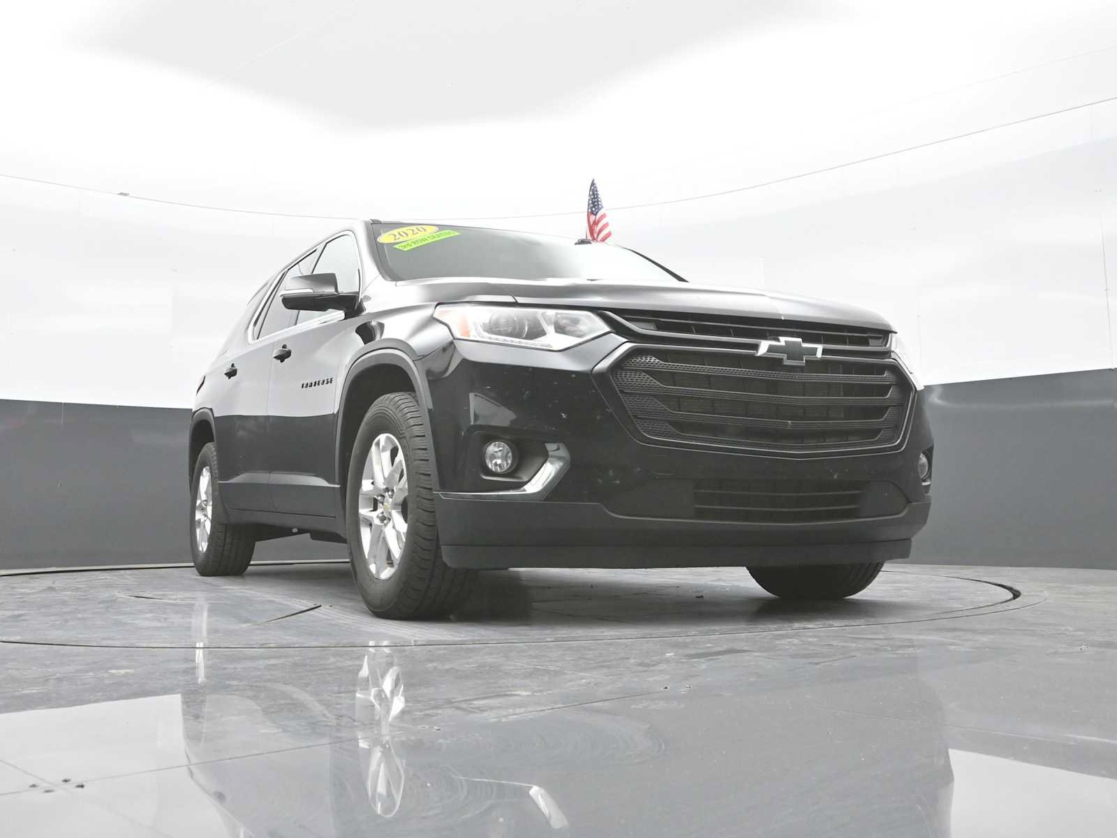 Used 2020 Chevrolet Traverse LT w/ LPO, Blackout Package AWD/4WD image 36
