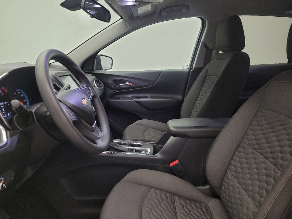 Used 2018 Chevrolet Equinox LT image 17