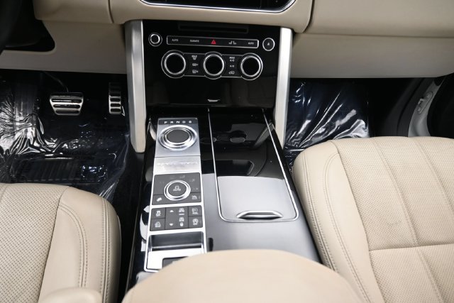 Used 2016 Land Rover Range Rover Supercharged AWD/4WD image 15