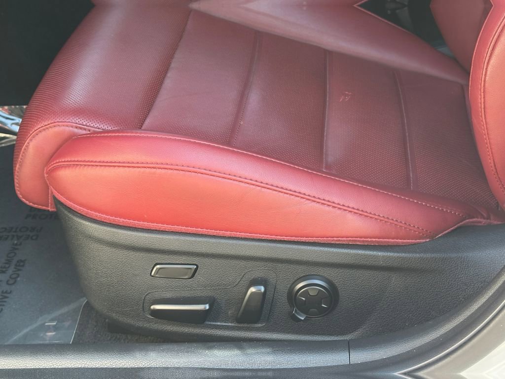 Used 2020 Kia Stinger GT2 AWD/4WD image 23