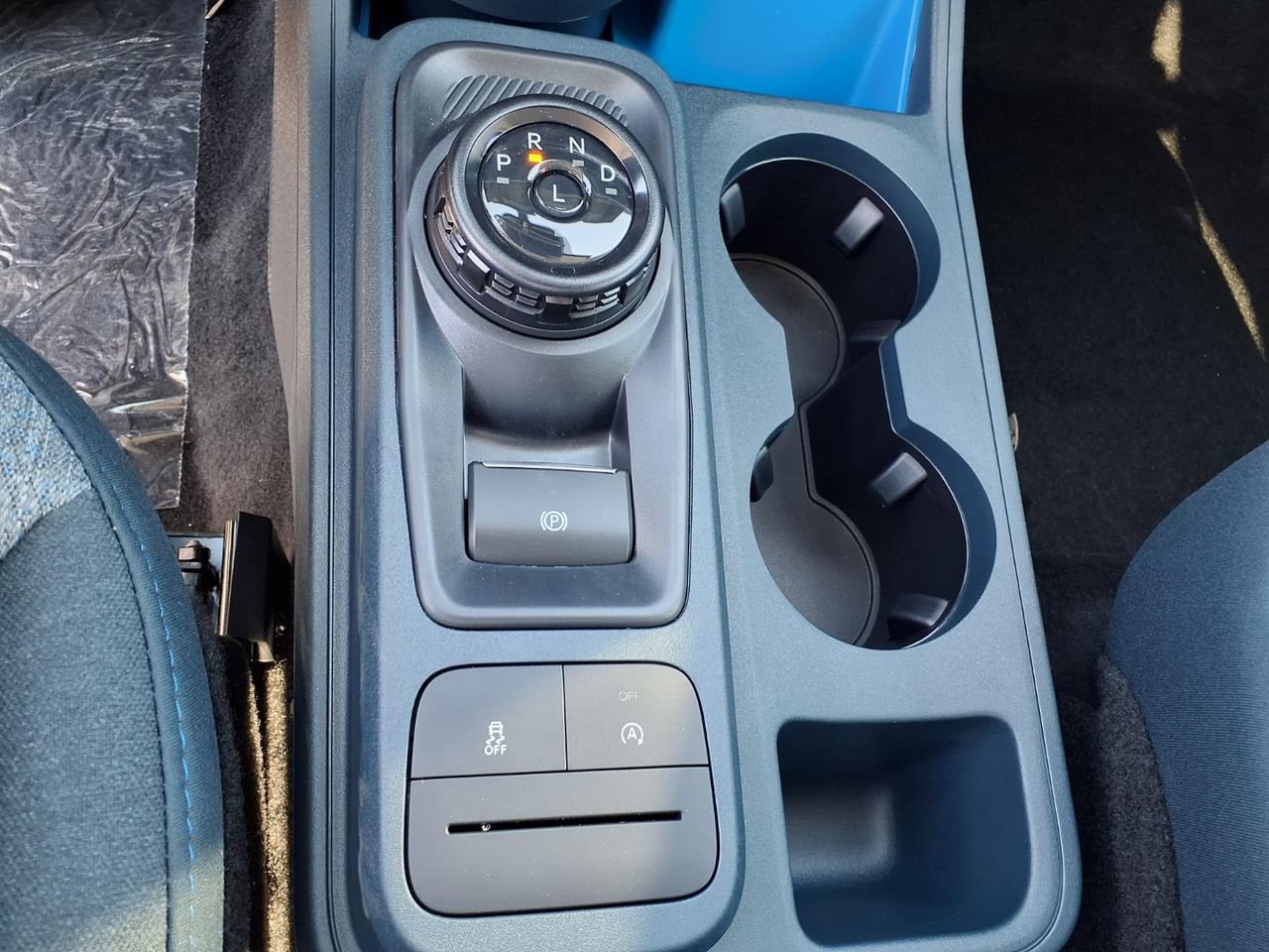 New 2026 Ford Maverick XLT w/ XLT Luxury Package FWD image 13