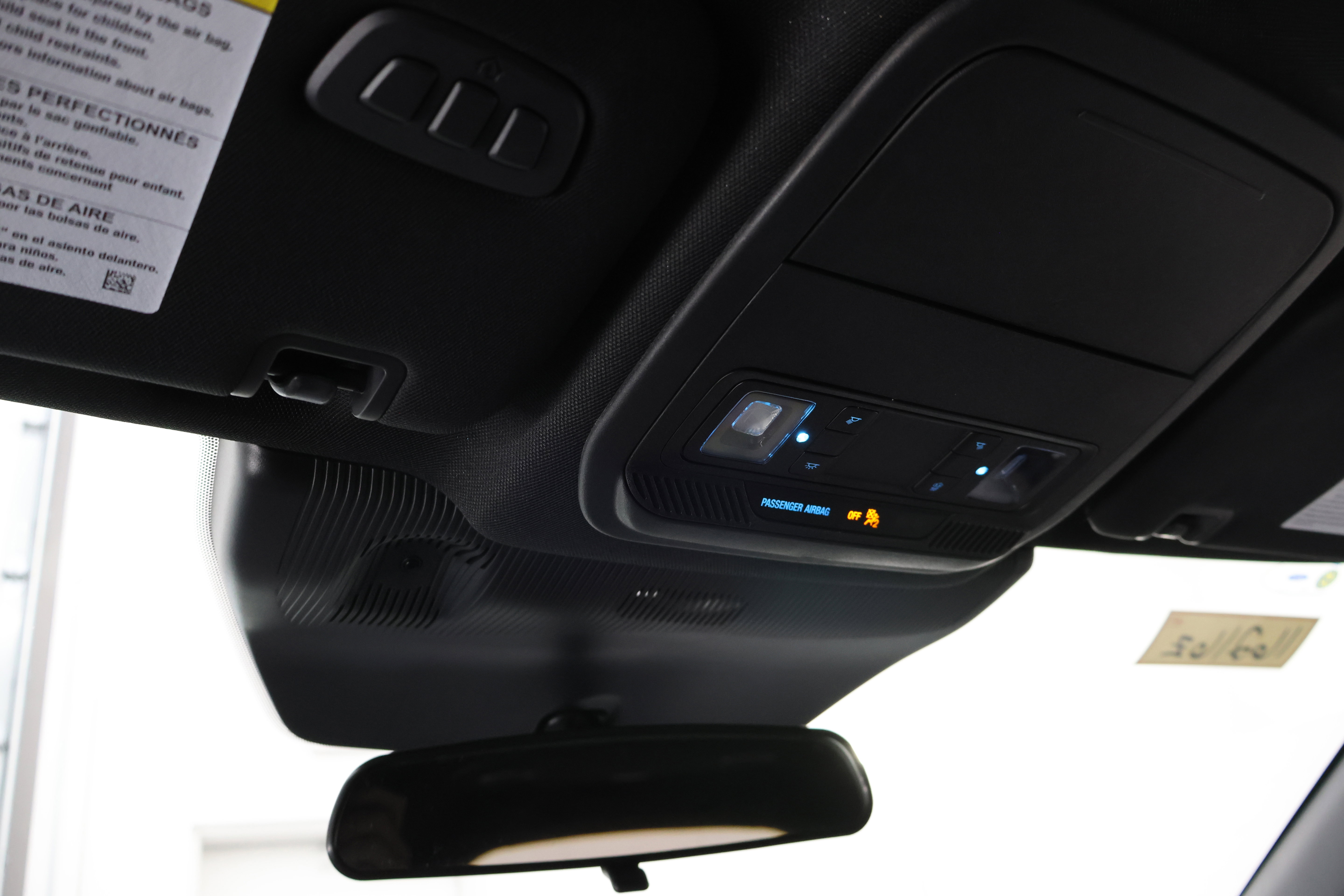 Used 2025 Ford Explorer ST-Line image 13