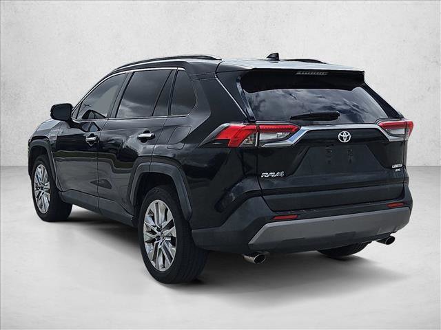 Used 2019 Toyota RAV4 Limited w/ Advanced Technology Package image 7