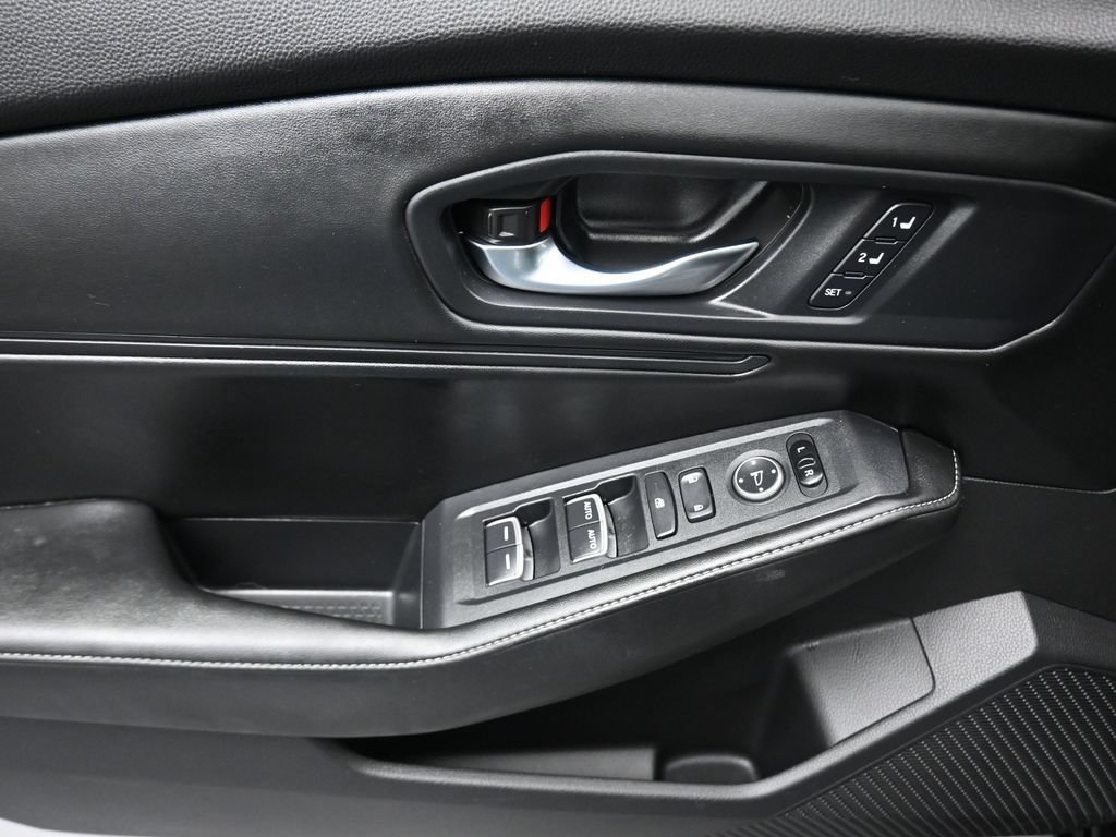 Used 2023 Honda Accord Sport image 10