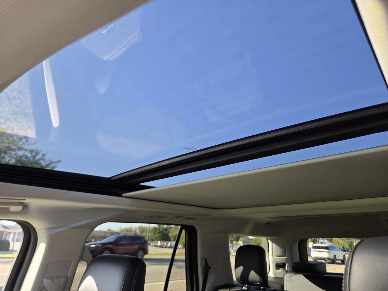 New 2025 Ford Expedition Platinum image 14