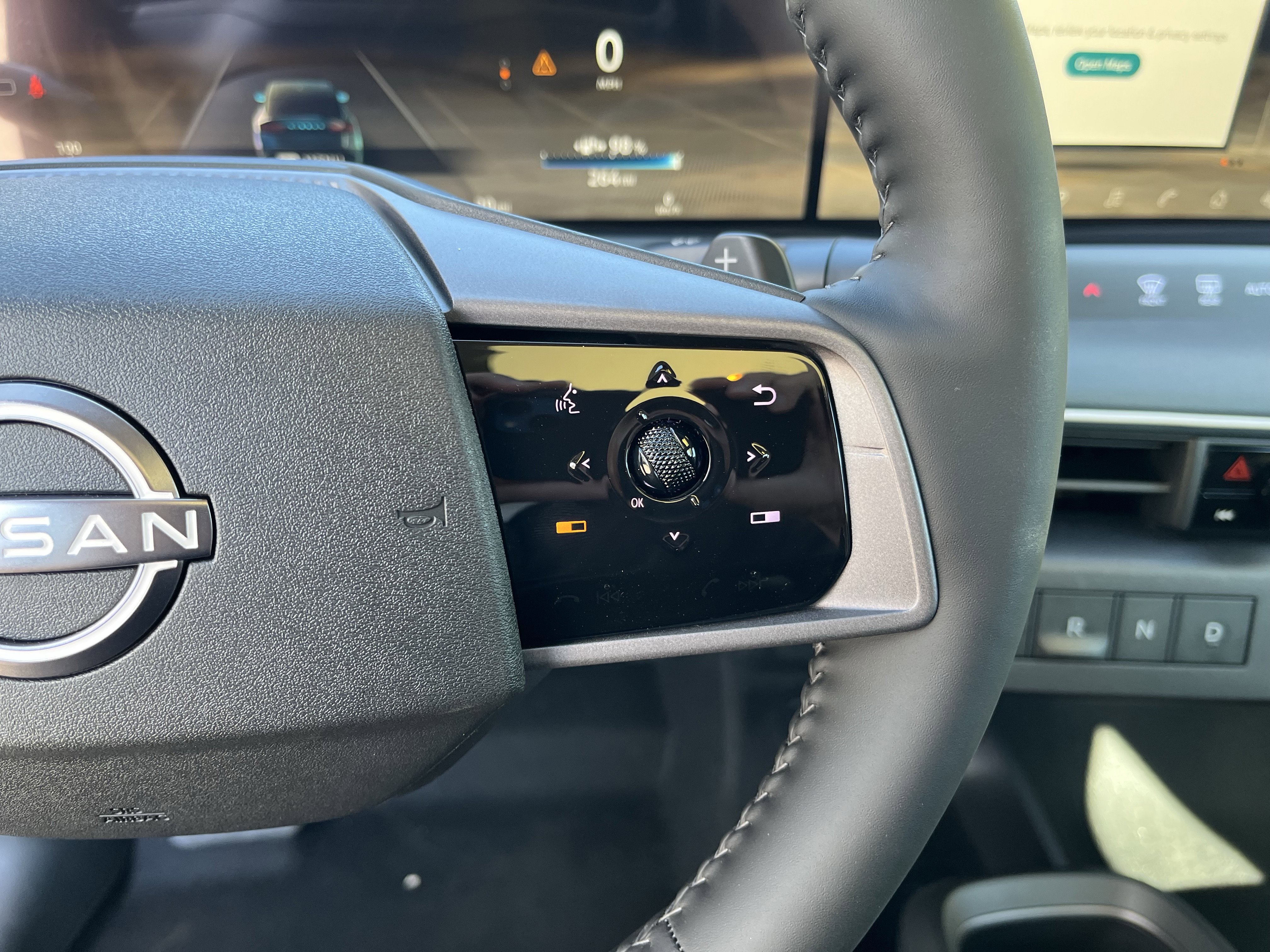 New 2026 Nissan Leaf Platinum+ image 16