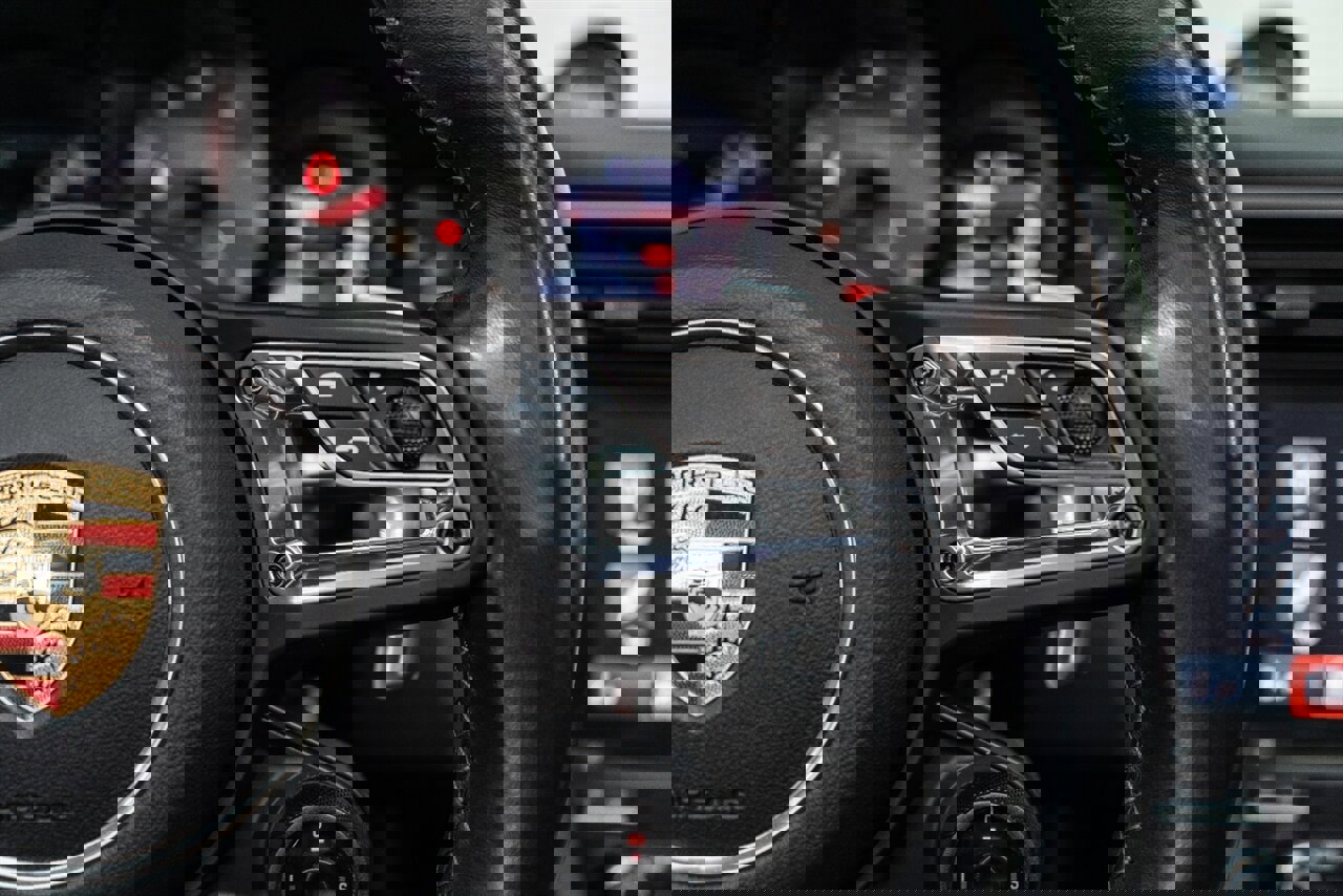 Used 2017 Porsche 911 Carrera S image 92