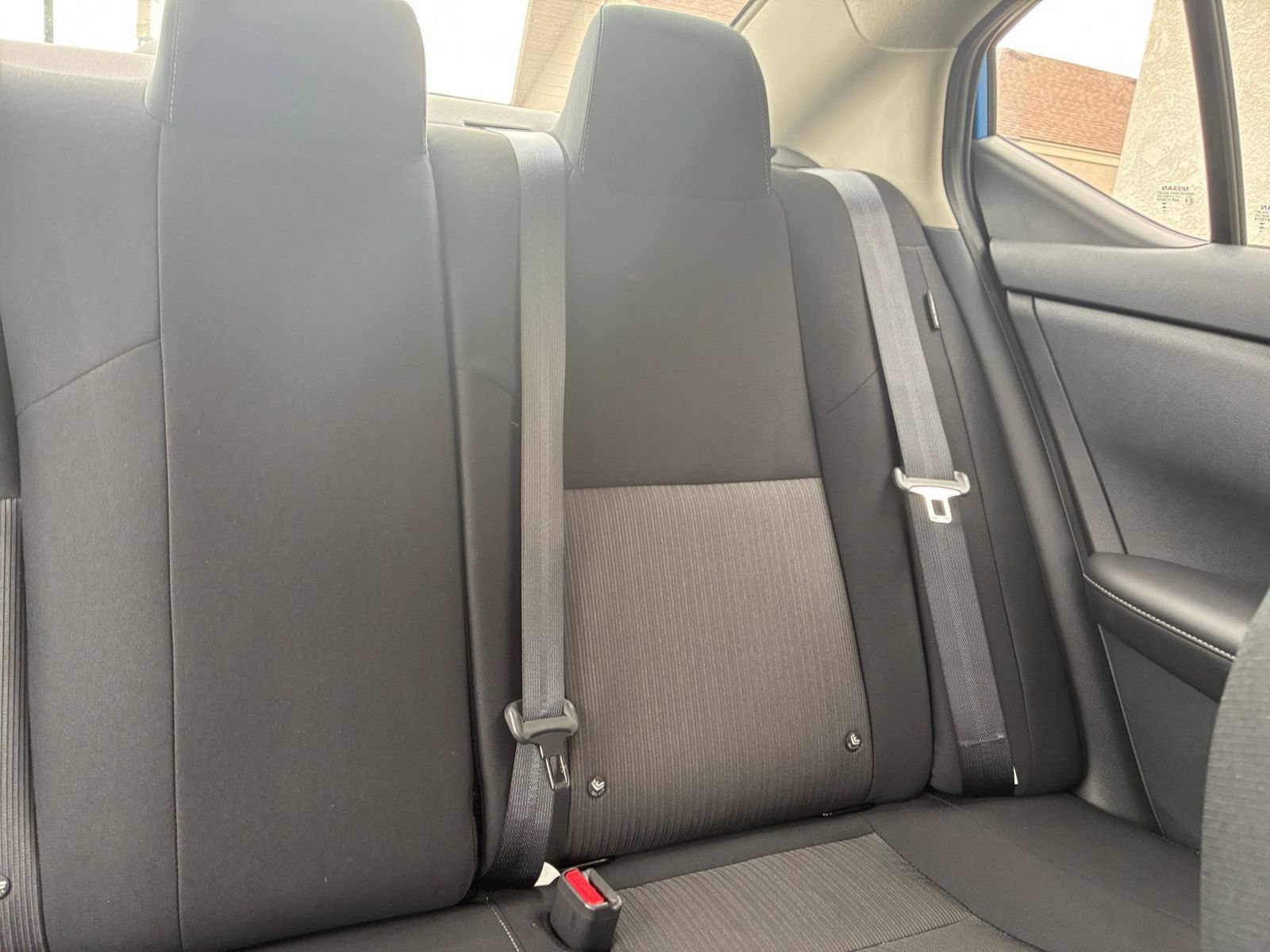 Used 2025 Nissan Sentra SV FWD image 35