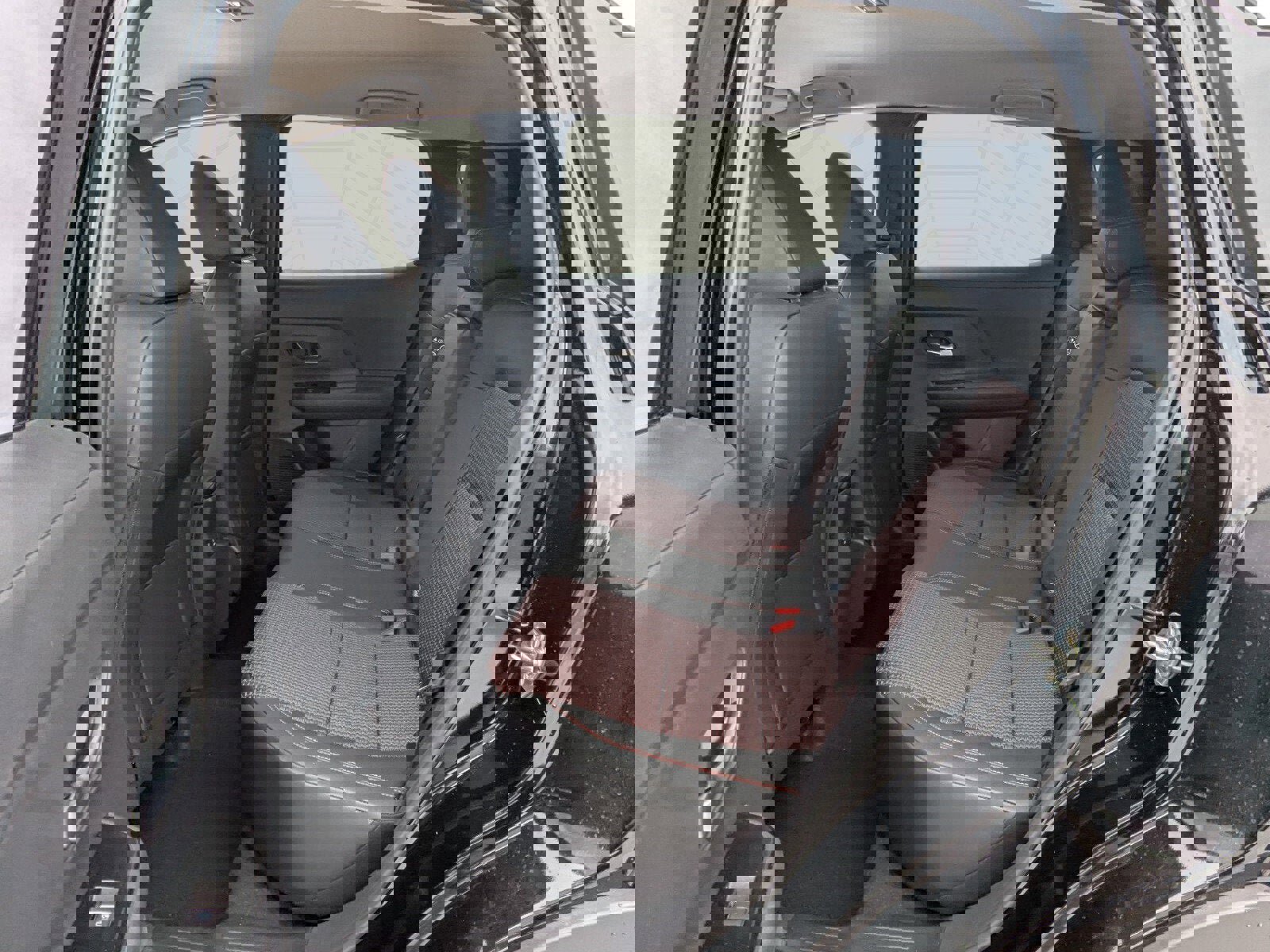 New 2026 Nissan Kicks SR image 6