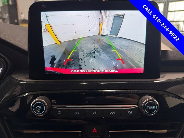 Used 2023 Ford Escape ST-Line image 17