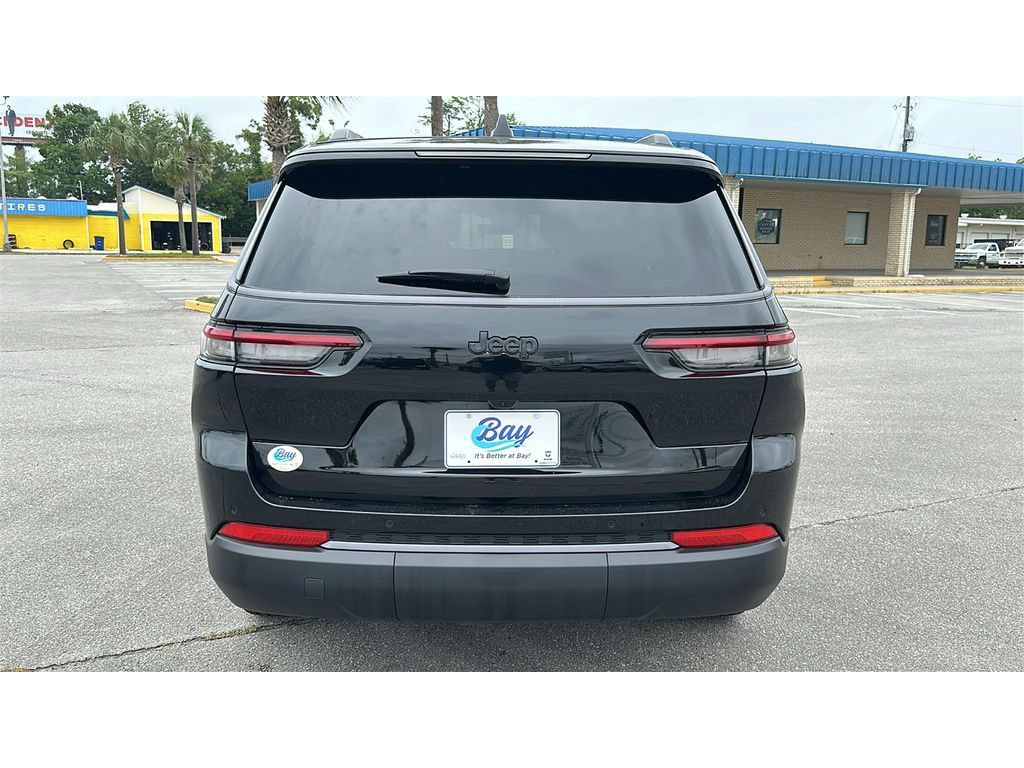New 2026 Jeep Grand Cherokee L 2WD image 5