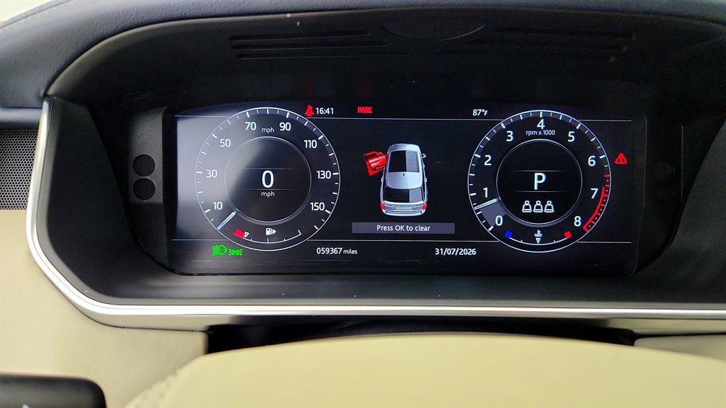 Used 2019 Land Rover Range Rover HSE AWD/4WD image 14