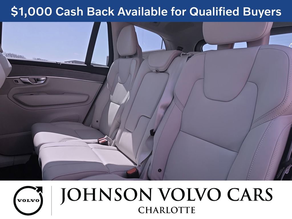New 2026 Volvo XC90 T8 Ultra w/ Protection Package Premier AWD/4WD image 16