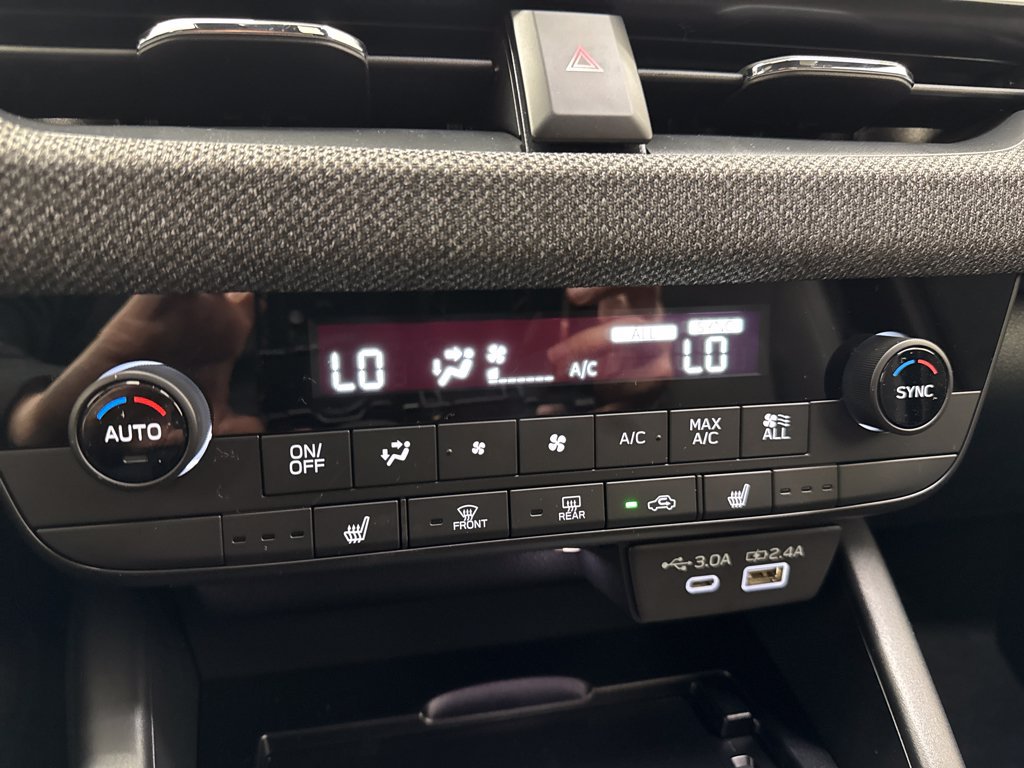 New 2026 Subaru Outback Limited AWD/4WD image 22