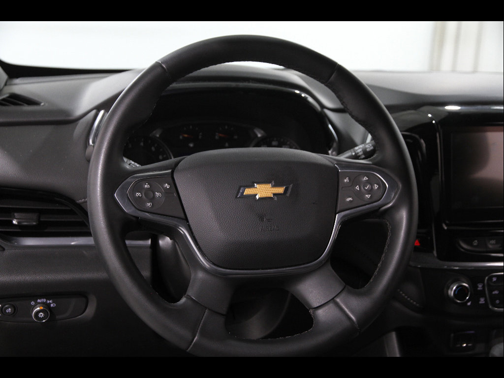 Used 2023 Chevrolet Traverse LT image 7