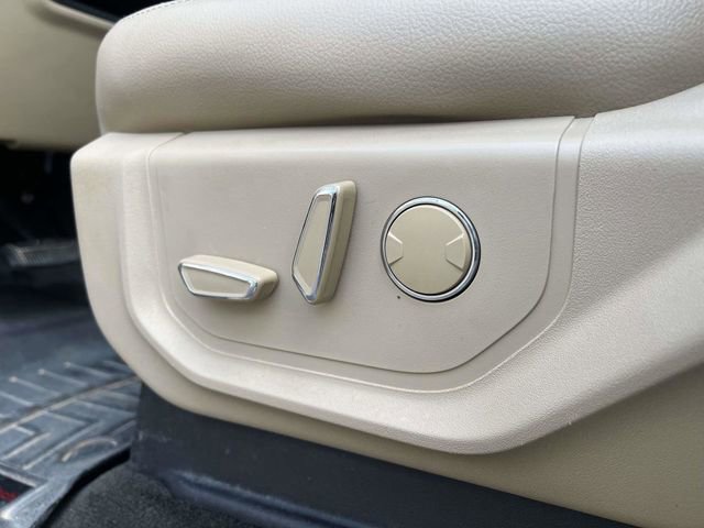 Used 2017 Ford F250 Lariat w/ Lariat Ultimate Package image 18