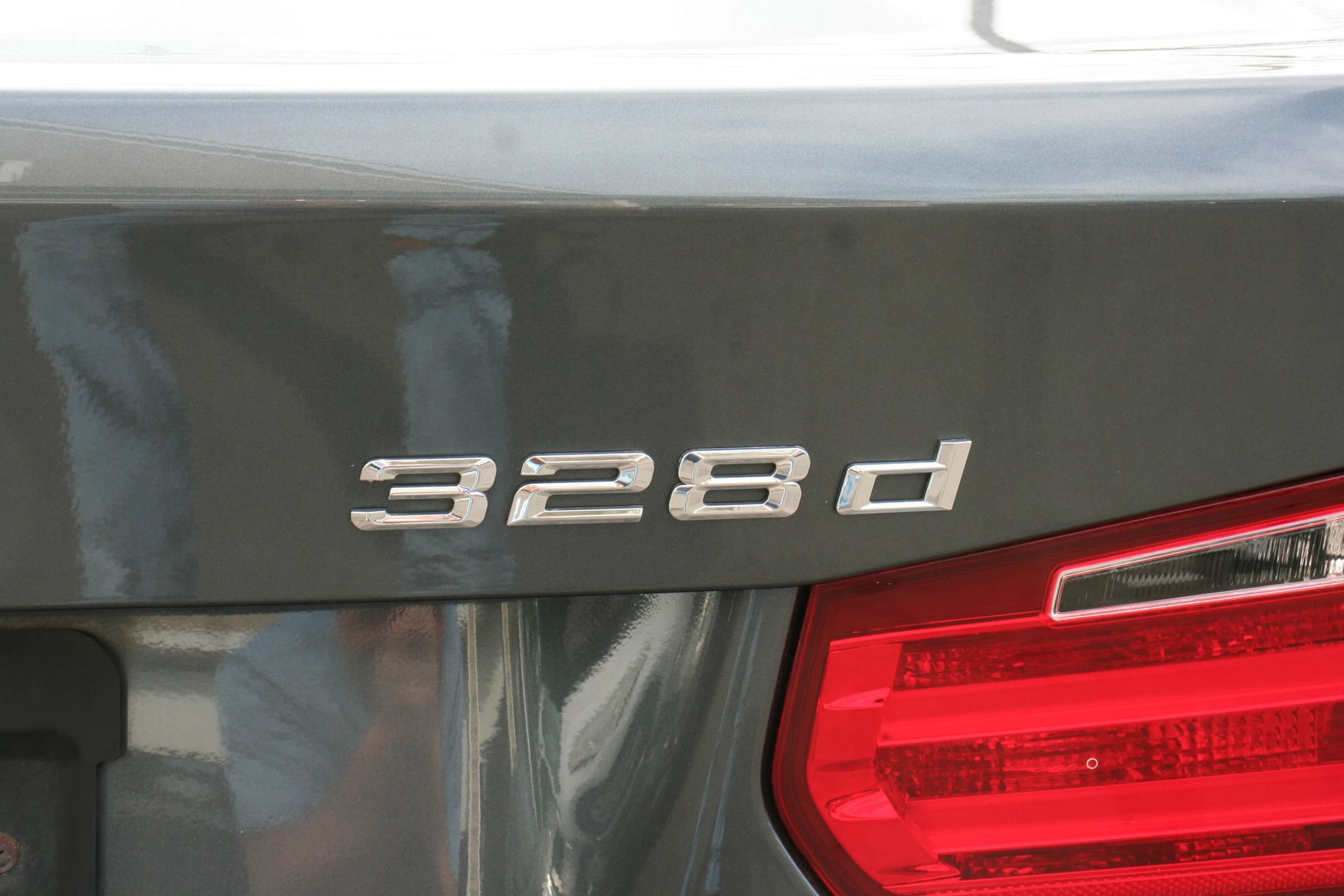Used 2014 BMW 328d xDrive Sedan AWD/4WD image 4