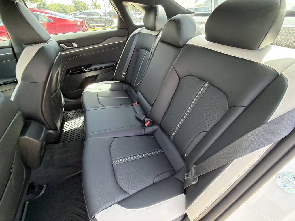 New 2026 Kia K5 GT-Line w/ GT-Line Premium Package FWD image 26