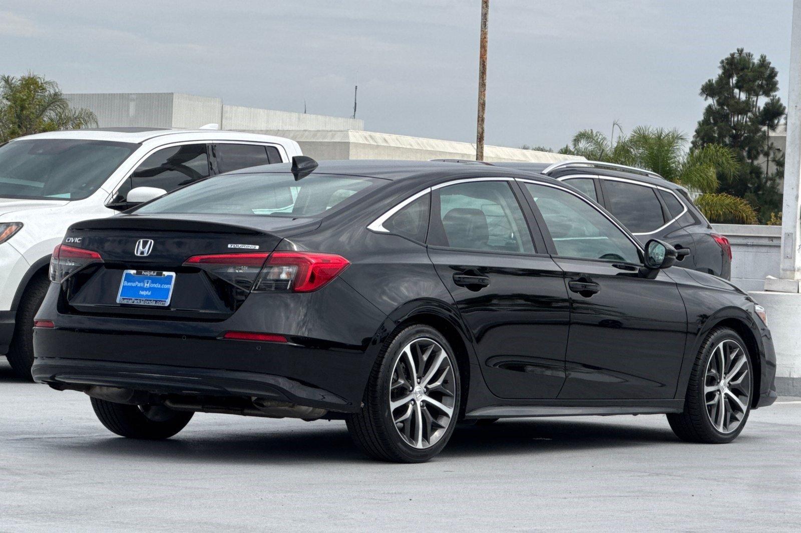 Used 2022 Honda Civic Touring image 8