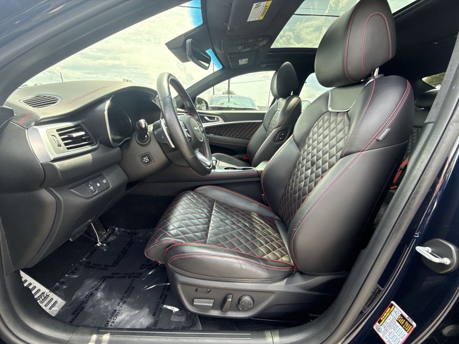 Used 2023 Genesis G70 3.3T w/ Sport Prestige Package RWD image 13
