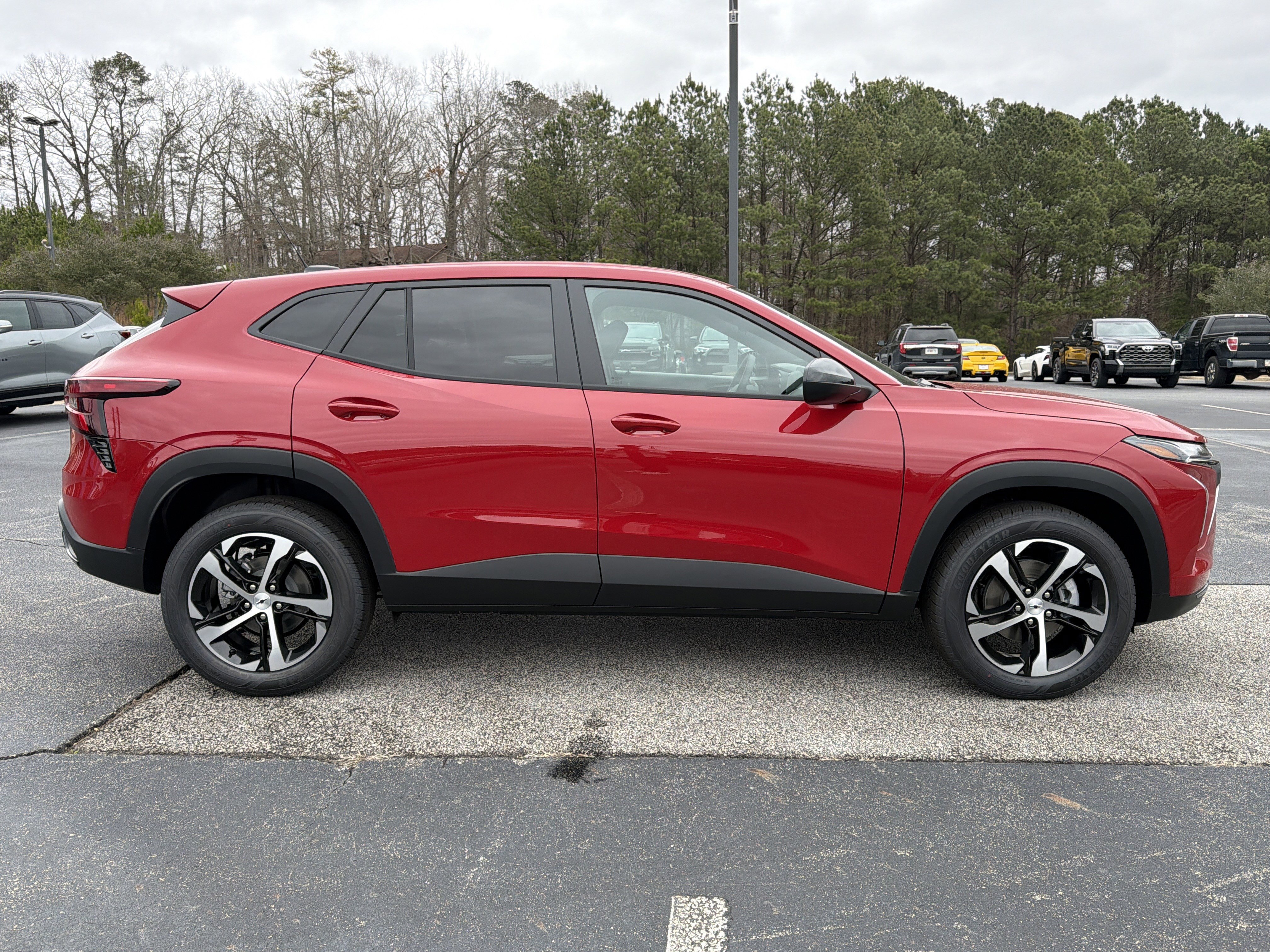 New 2026 Chevrolet Trax RS w/ Driver Confidence Package image 4