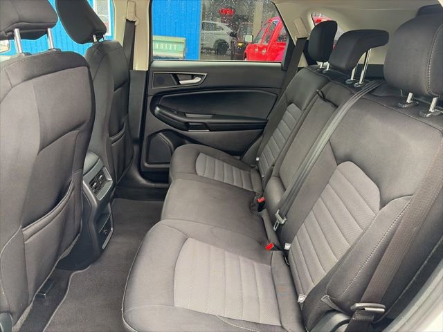 Used 2022 Ford Edge SE w/ Black Appearance Package AWD/4WD image 14