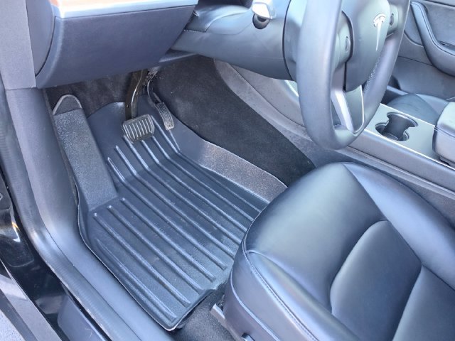 Used 2021 Tesla Model Y Long Range AWD/4WD image 20